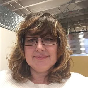 Meet your Posher, Alena